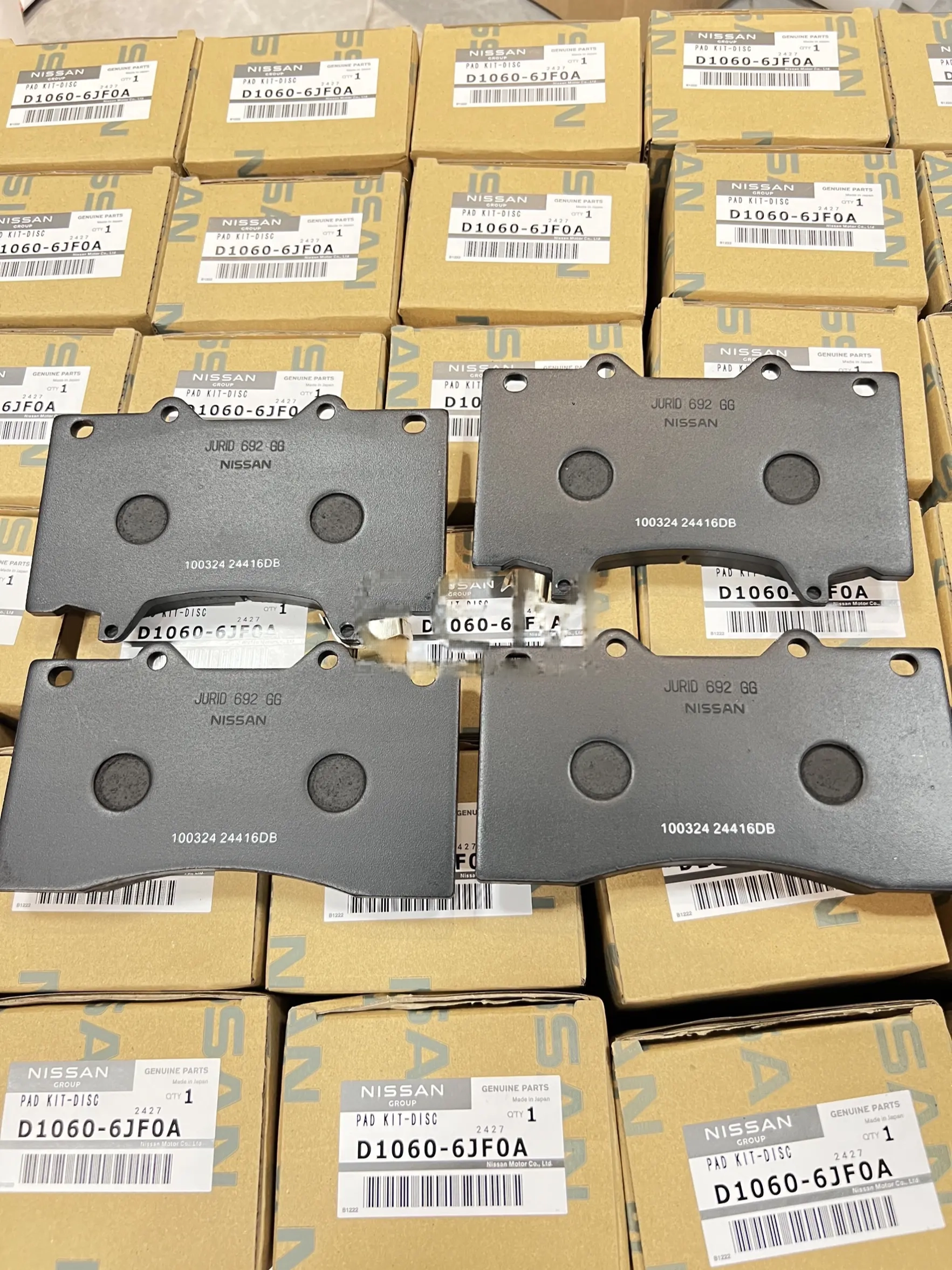 NISSAN D1060-6JF0A Y61 FRONT BRAKE PAD